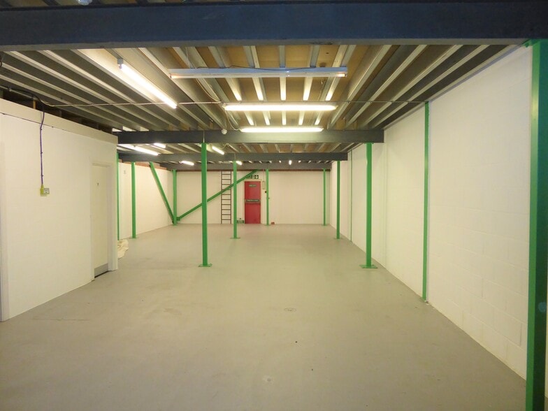 Kiln Ln, Epsom à louer - Photo intérieure – Image 1 sur 4