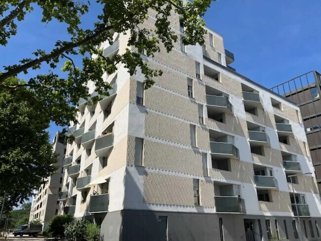 Plus de détails pour 4 Rue Luce Boyals, Toulouse - Bureau à louer