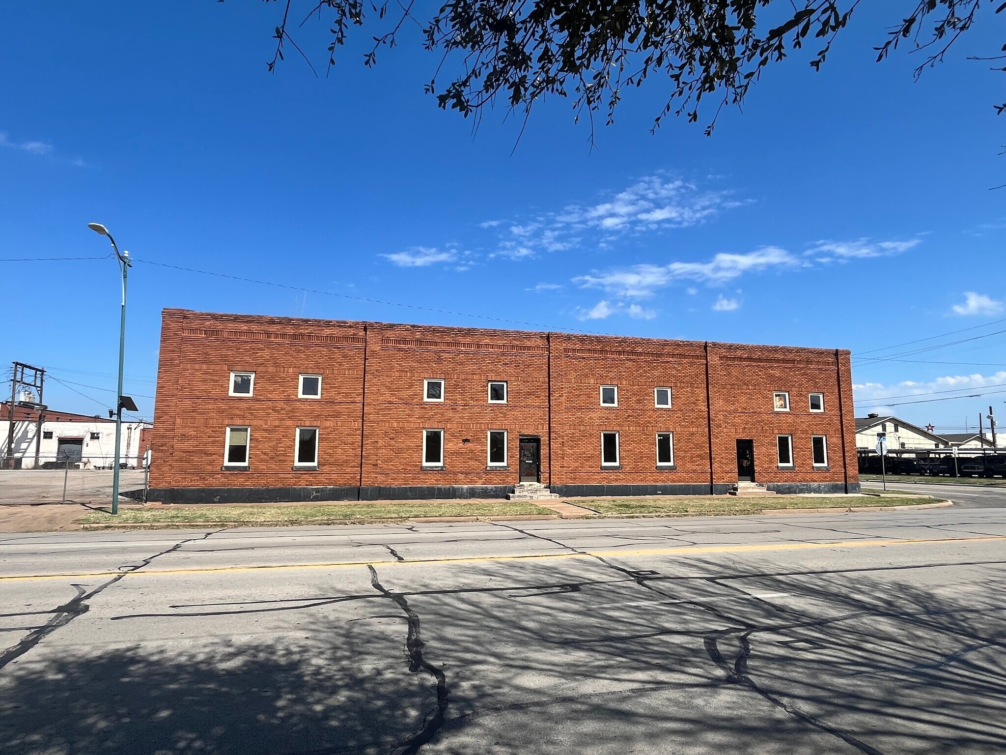 1213 Scott Ave, Wichita Falls, TX à vendre Photo de l’immeuble– Image 1 sur 17