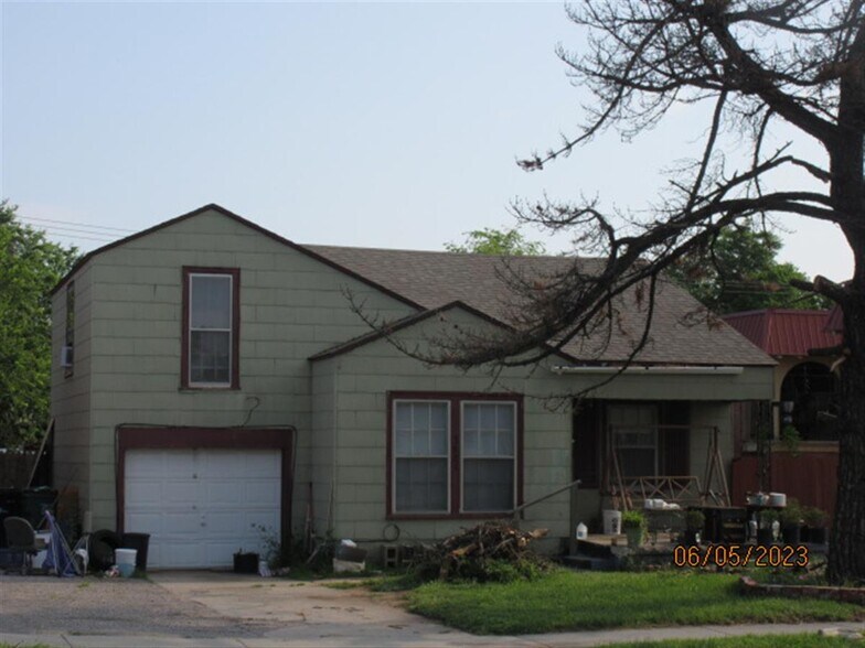 3821 NW 23rd St, Oklahoma City, OK à vendre - Photo principale – Image 1 sur 1