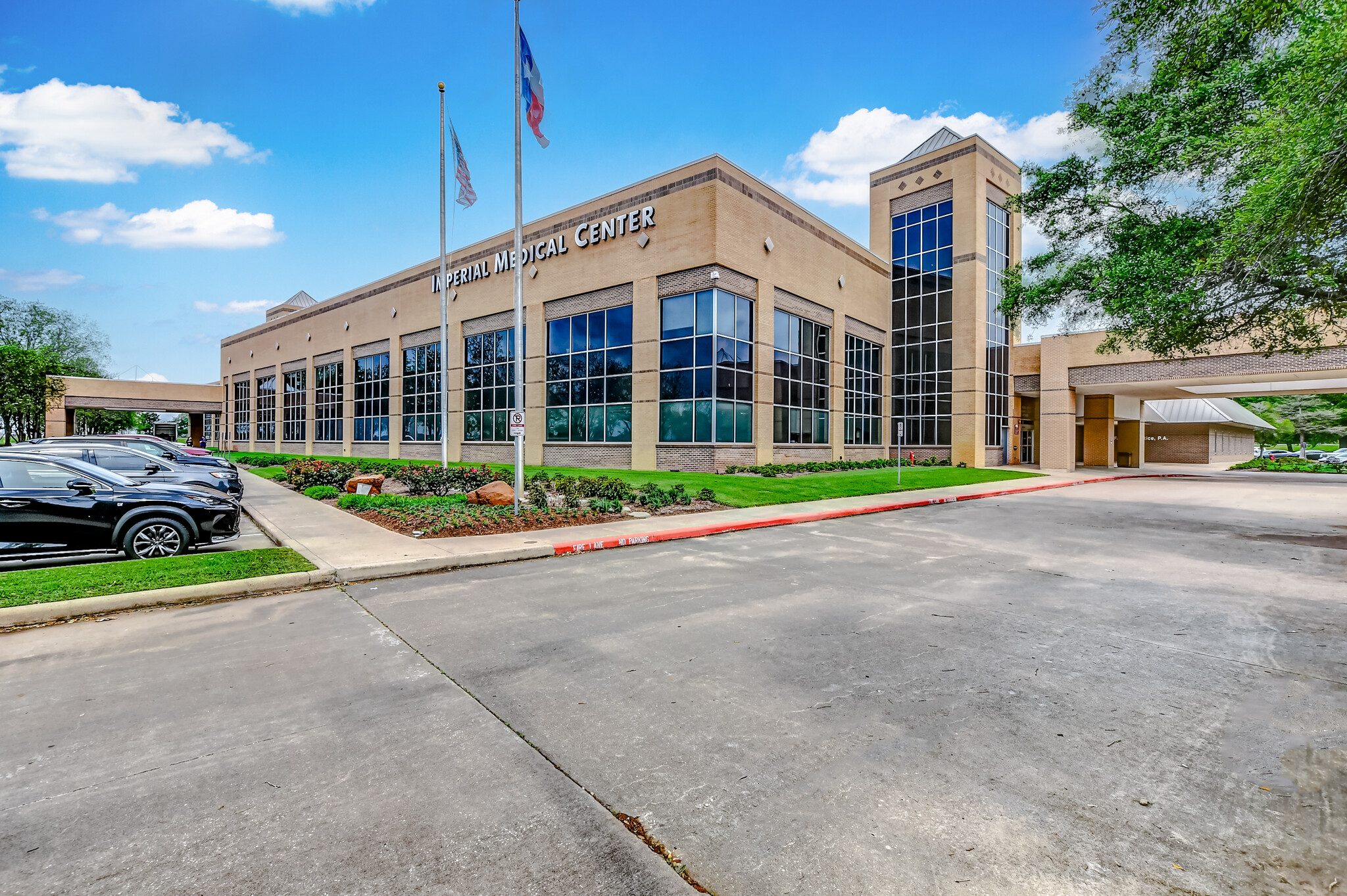 1111-1211 Highway 6, Sugar Land, TX à louer Photo de l’immeuble– Image 1 sur 8