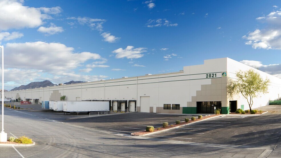 2875 N Lamb Blvd, Las Vegas, NV à louer - Photo de l’immeuble – Image 2 sur 11