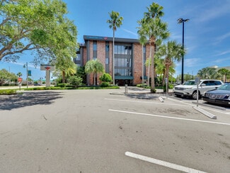 Plus de détails pour 601 21st St, Vero Beach, FL - Bureau à louer