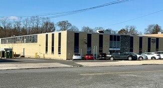 Plus de détails pour 175 Price Pky, Farmingdale, NY - Industriel/Logistique à louer