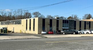 Plus de détails pour 175 Price Pky, Farmingdale, NY - Industriel/Logistique à louer