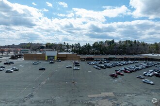 607-653 Broadway, Saugus, MA - Vue aérienne  vue de carte - Image1
