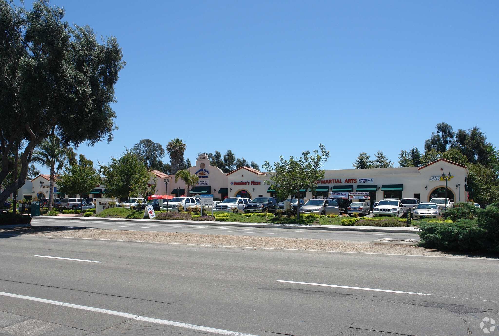 5100 Telegraph Rd, Ventura, CA à louer Photo principale– Image 1 sur 3