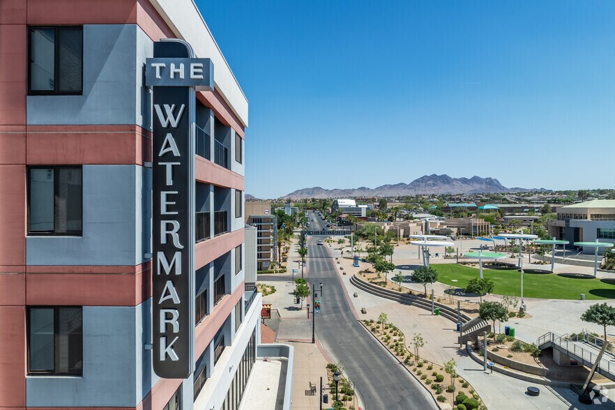 215-219 S Water St, Henderson, NV à louer - Photo de l’immeuble – Image 2 sur 45