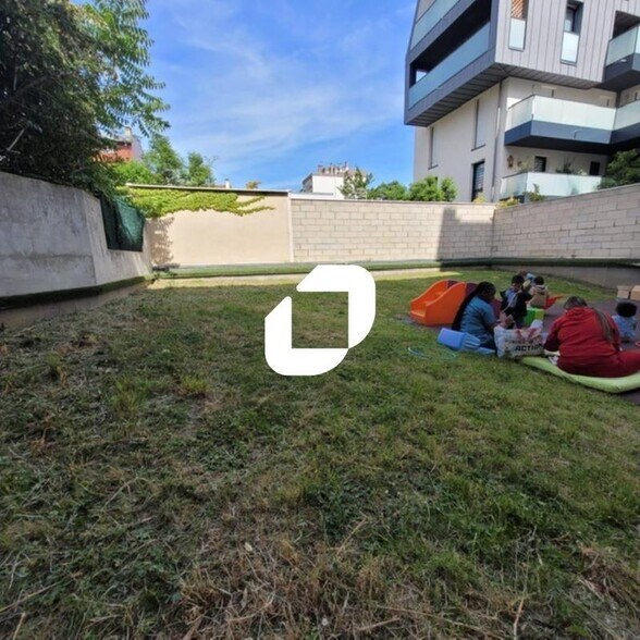 8 Rue Edouard Naud, Issy-les-Moulineaux à louer - Photo de l’immeuble – Image 1 sur 40