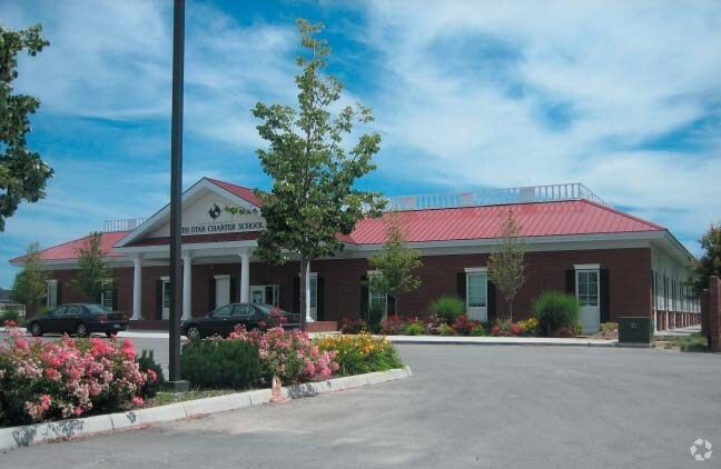 1400 N Park Ln, Eagle, ID à louer - Photo de l’immeuble – Image 2 sur 4