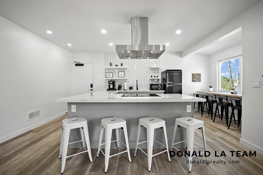 59 S Meridith Ave, Pasadena, CA à vendre - Photo de l’immeuble – Image 3 sur 31