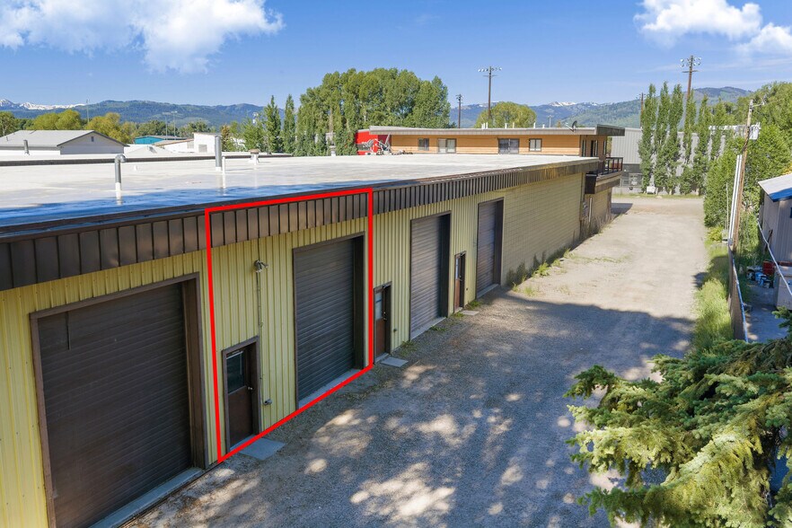 1200 Gregory ln, Jackson, WY à louer - Photo de l’immeuble – Image 2 sur 7