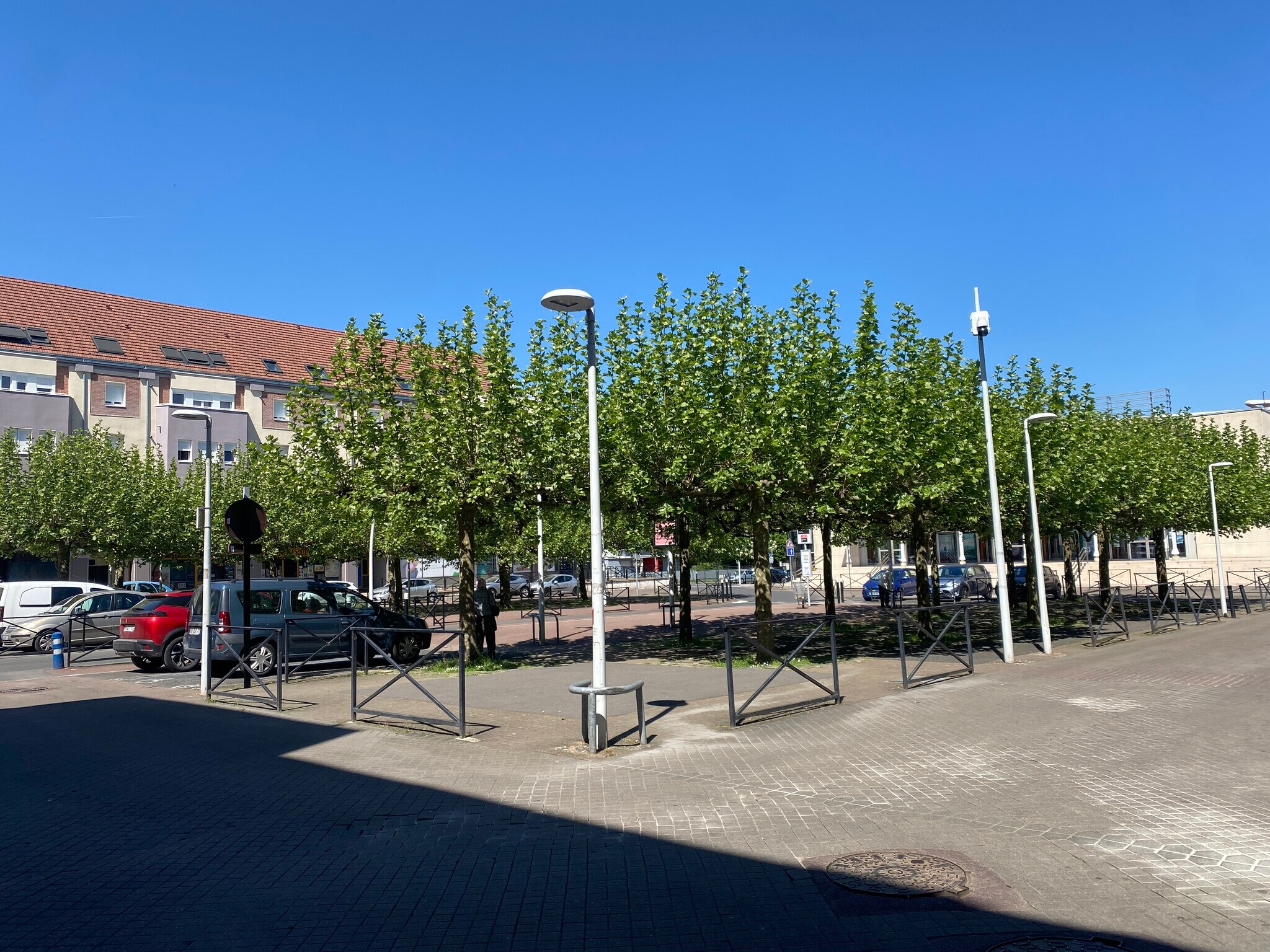 22 Place Du 14 Juillet 1789, Moissy-Cramayel à louer Autre– Image 1 sur 2