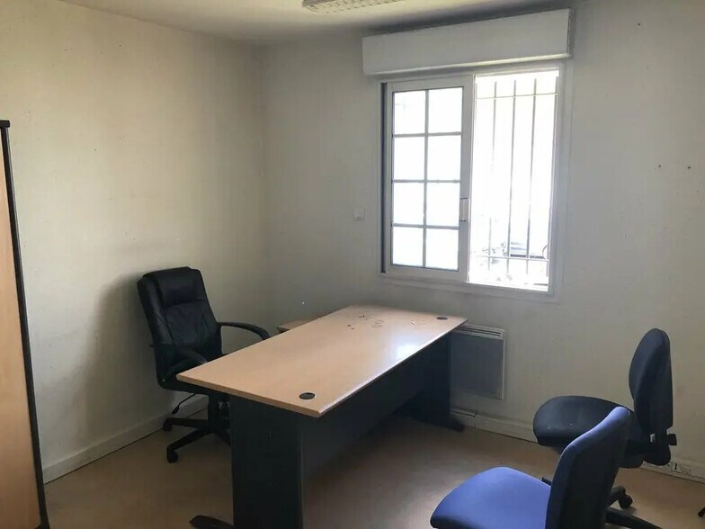 Industriel/Logistique dans Carquefou à louer - Photo de l’immeuble – Image 2 sur 4