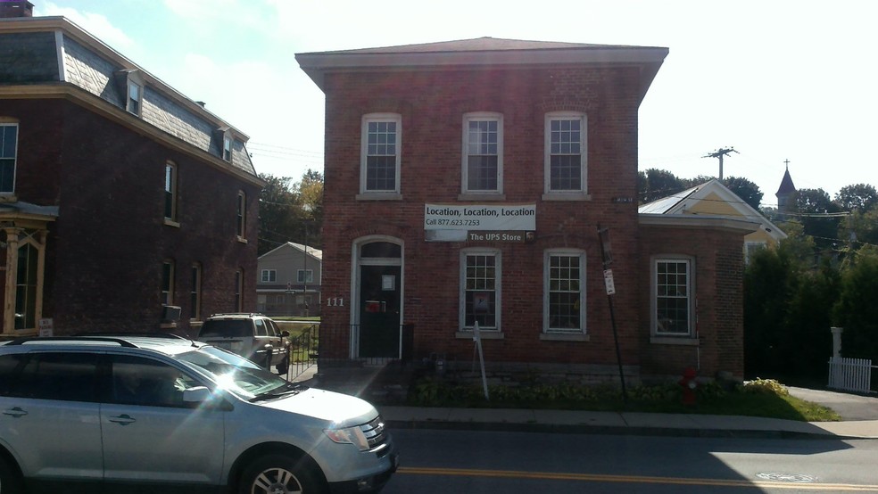 111 W Main St, Canajoharie, NY à vendre - Photo de l’immeuble – Image 3 sur 5