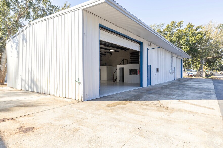 5626 N Dale Mabry Hwy, Tampa, FL à louer - Photo de l’immeuble – Image 1 sur 19