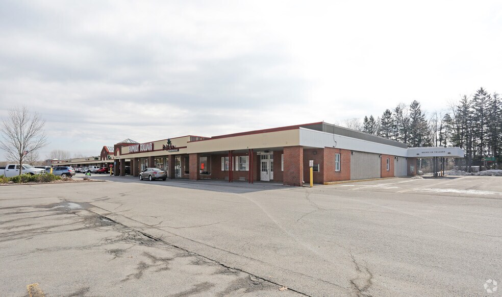 1752 Black River Blvd N, Rome, NY à vendre - Photo principale – Image 1 sur 6