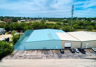 Plus de détails pour 403 Kraft St, San Antonio, TX - Industriel/Logistique à louer