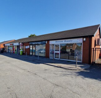 Plus de détails pour 47-55 Ovington Dr, Southport - Local commercial à louer