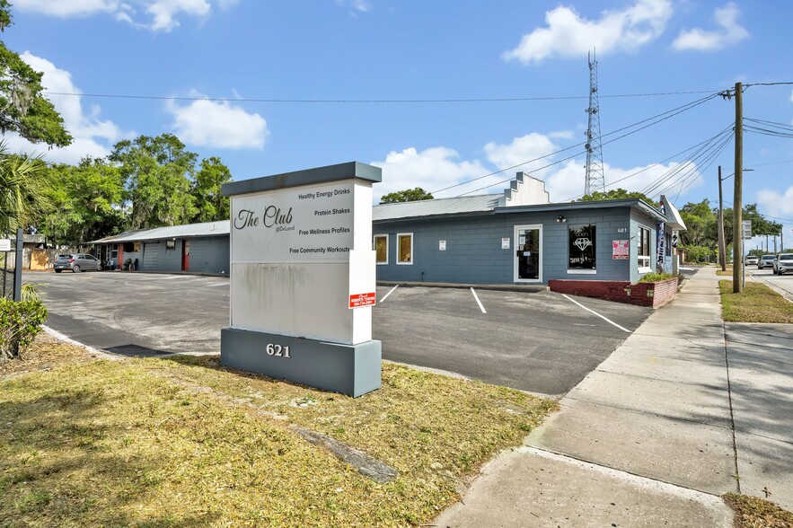 621 S Woodland Blvd, Deland, FL à vendre - Photo principale – Image 1 sur 7