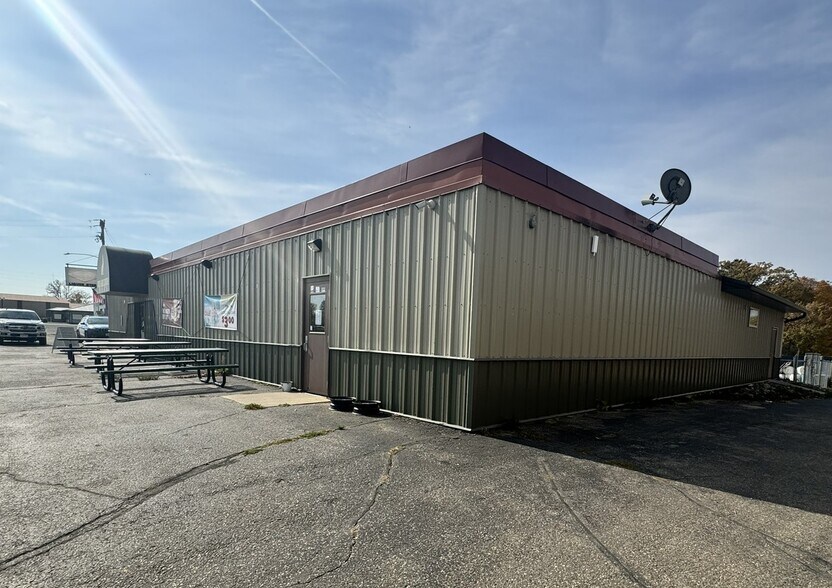 120 Manninen Ave, Wolf Lake, MN à vendre - Photo de l’immeuble – Image 3 sur 13