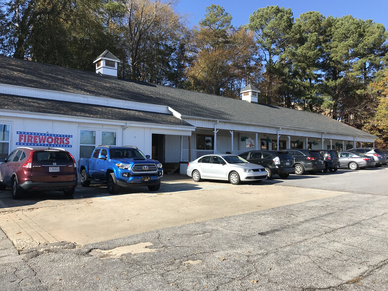 3904-3910 Augusta Rd, Greenville, SC à louer - Photo de l’immeuble – Image 3 sur 14