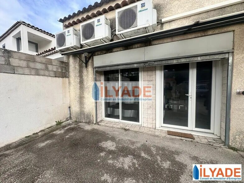 Local d'activités dans Aubagne à vendre - Photo de l’immeuble – Image 3 sur 20