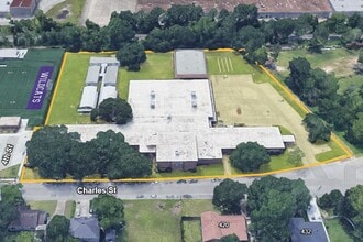 600 Charles St, Humble, TX - Vue aérienne  vue de carte