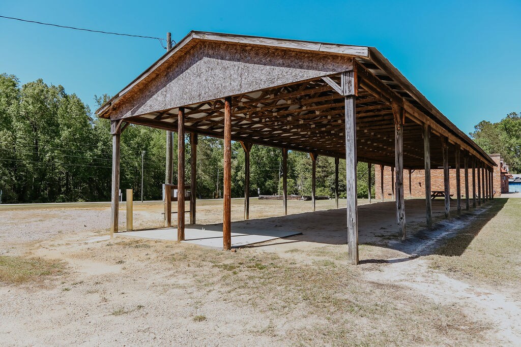 3737 US 1 Hwy, Vass, NC à vendre Photo de l’immeuble– Image 1 sur 27