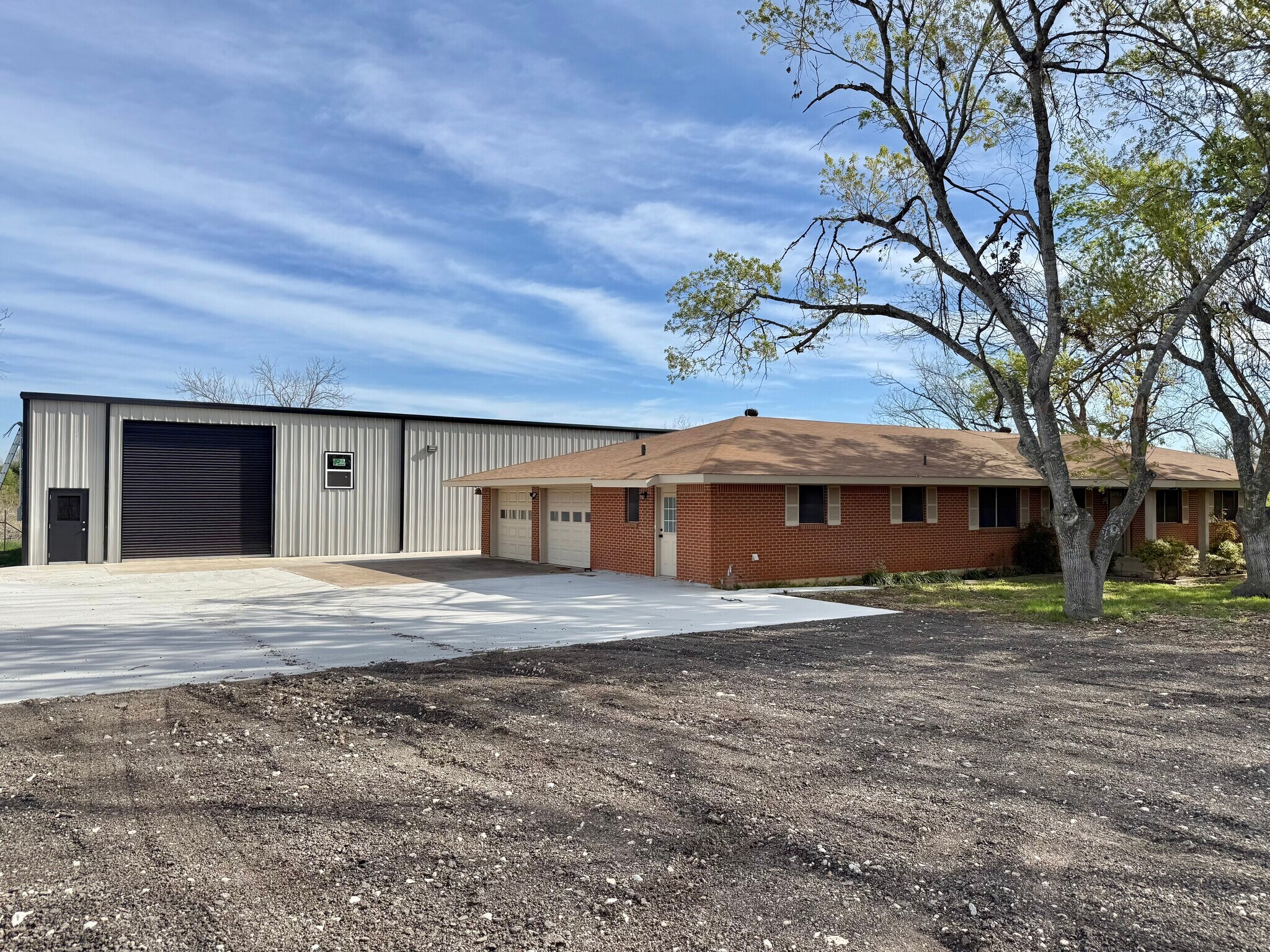 10025 Farm to Market 1660, Hutto, TX à louer Photo de l’immeuble– Image 1 sur 15