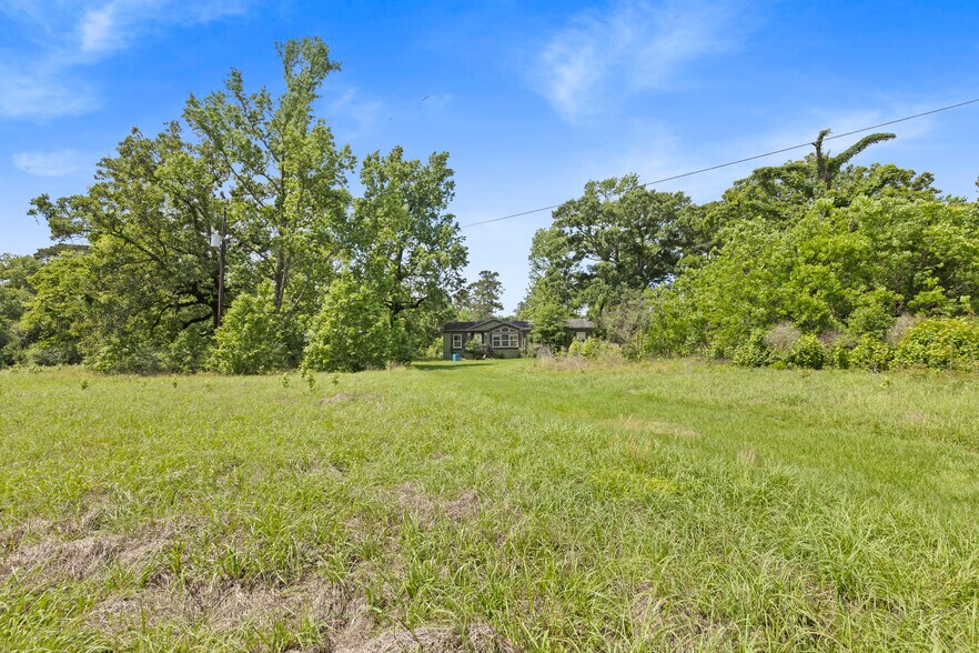 15780 FM 3083 Rd, Conroe, TX à louer - Photo de l’immeuble – Image 2 sur 4