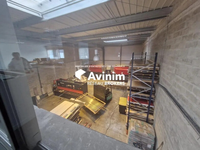 Industriel/Logistique dans Le Pin à vendre - Photo intérieure – Image 3 sur 4