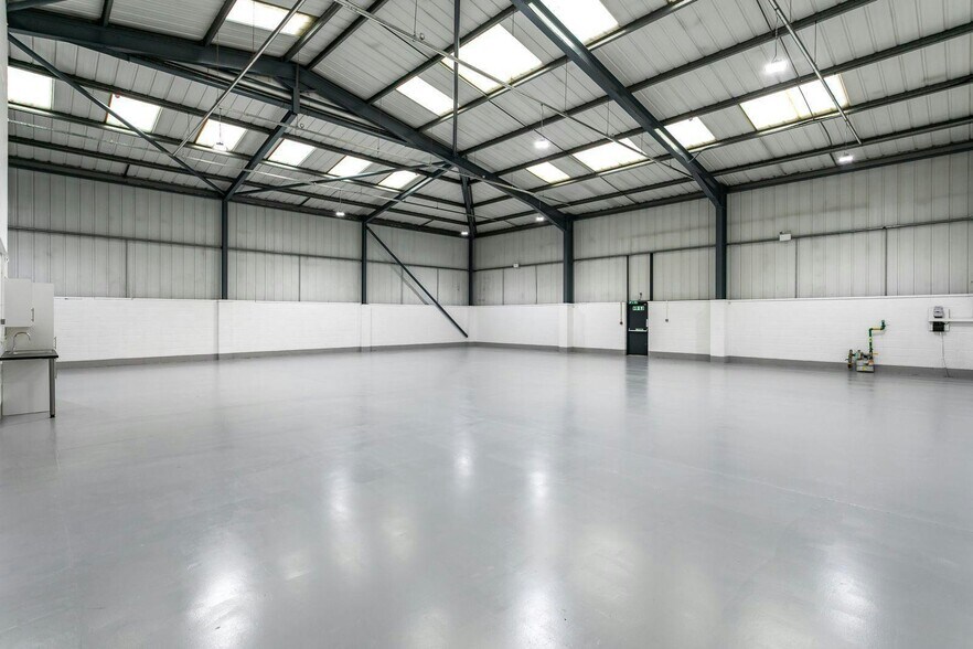 Wheatlea Rd, Wigan à louer - Photo de l’immeuble – Image 3 sur 9