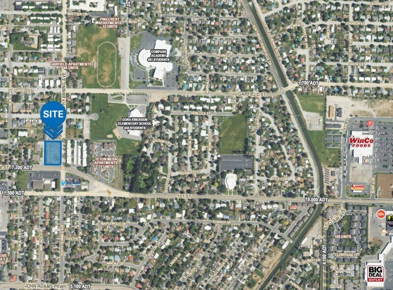 221 Fanning Ave, Idaho Falls, ID à vendre - Photo de l’immeuble – Image 2 sur 4