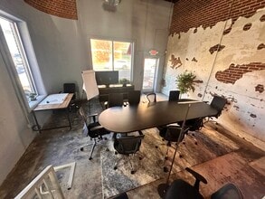 1235 W Morehead St, Charlotte, NC à vendre Photo de l’immeuble– Image 1 sur 7