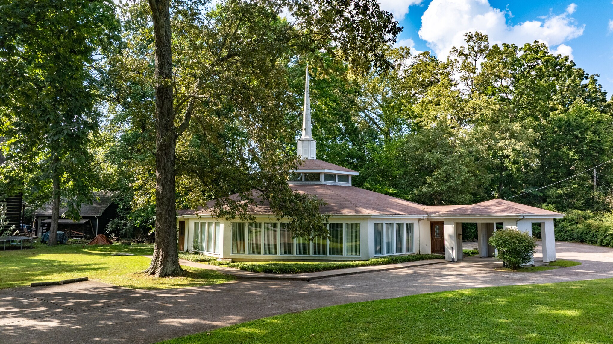 1634 Main St, Murray, KY à vendre Photo de l’immeuble– Image 1 sur 18