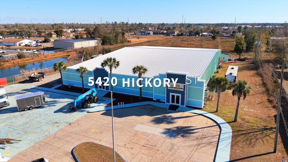 5420 Hickory St, Panama City, FL à vendre - Vidéo sur l’annonce professionnelle – Image 2 sur 50