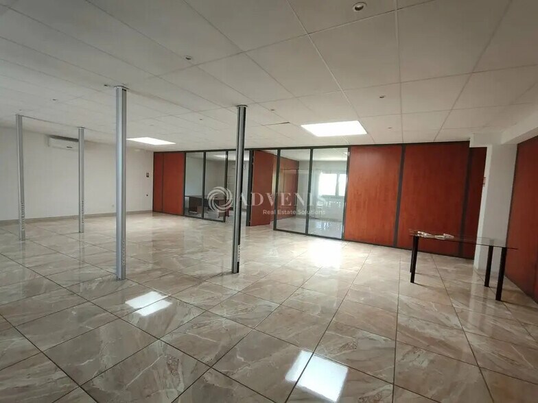 Bureau dans Montpellier à louer - Photo de l’immeuble – Image 2 sur 4