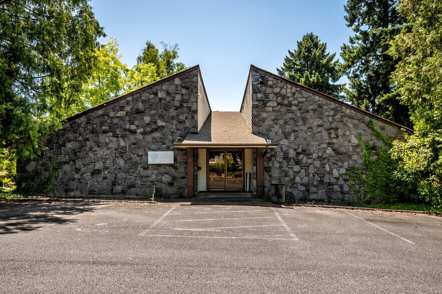 717 E 22nd St, Vancouver, WA à vendre - Photo de l’immeuble – Image 1 sur 5