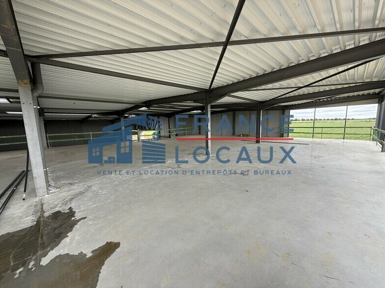 Local d’activités dans Le Mesnil-Amelot à louer - Photo intérieure – Image 3 sur 12