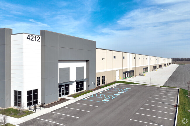 Plus de détails pour 4212 Owens Farm Ct, Greenfield, IN - Industriel/Logistique à louer