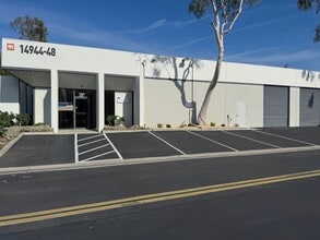 14944 Shoemaker Ave, Santa Fe Springs, CA à louer Photo intérieure– Image 2 sur 11