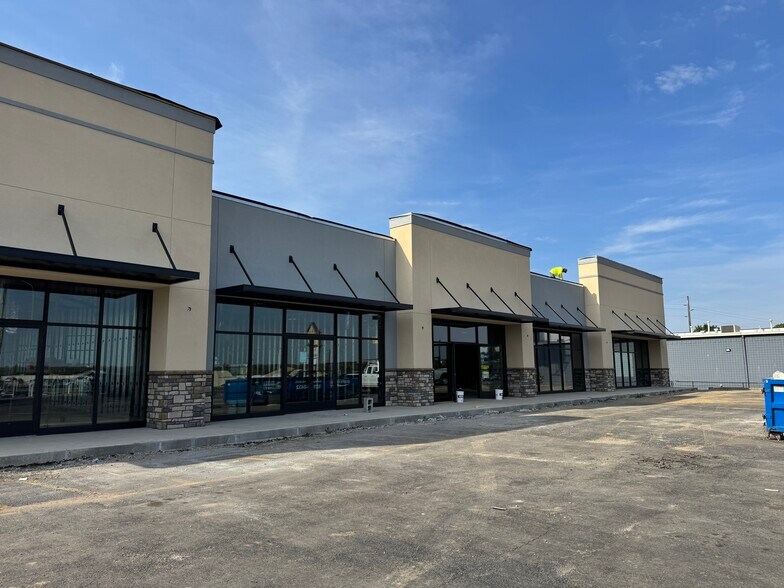 1406 W 1st St, Springfield, OH à louer - Photo de l’immeuble – Image 3 sur 8