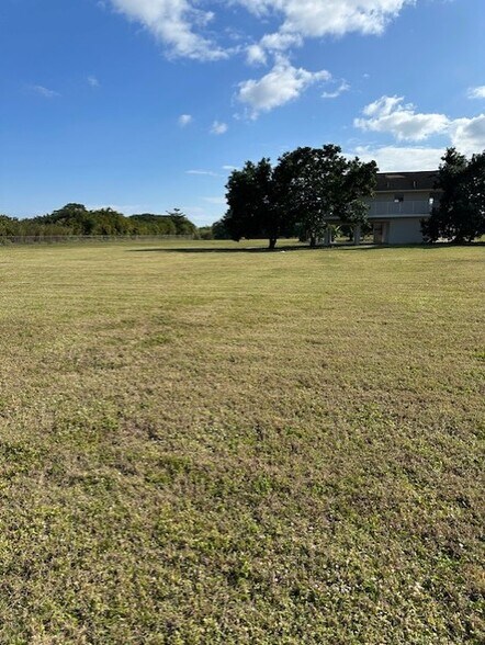 24001 SW 202nd Ave, Homestead, FL à louer - Photo de l’immeuble – Image 2 sur 13