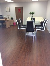 12335 Denholm Dr, El Monte, CA à louer Photo intérieure– Image 2 sur 10