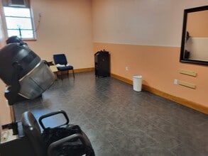 1688 Webster Ave, Bronx, NY à louer Photo intérieure– Image 2 sur 12