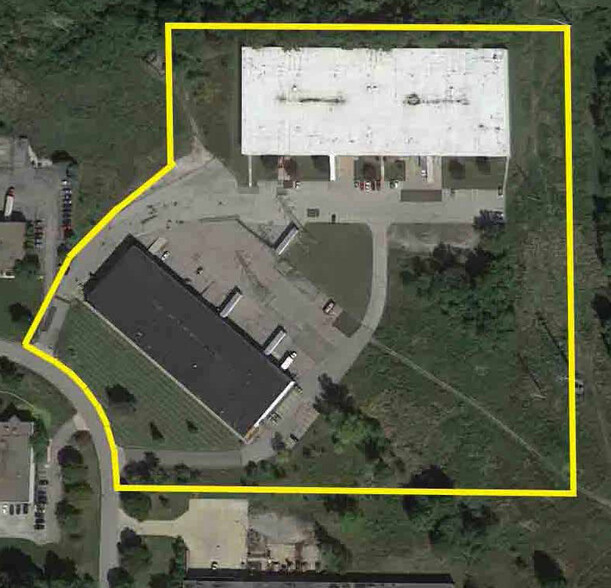 7640 Hub Pky, Valley View, OH à louer - Plan de site – Image 1 sur 3