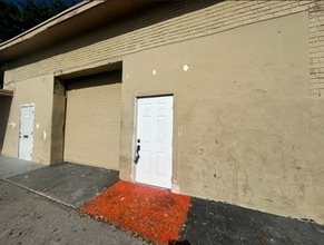 6225 Johnson St, Hollywood, FL à louer Photo intérieure– Image 2 sur 12