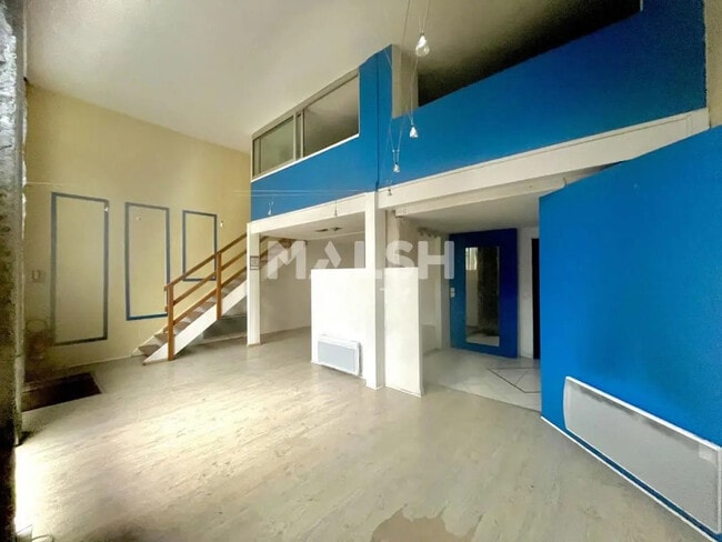 Plus de détails pour Local commercial à louer