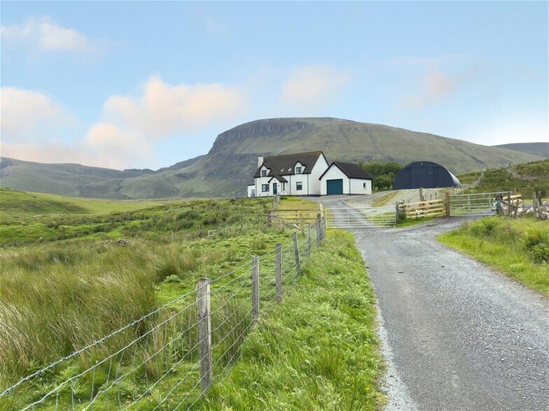 Services hôteliers dans Portree à vendre - Photo de l’immeuble – Image 2 sur 6